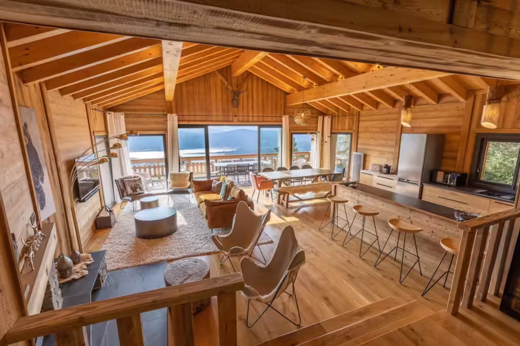 Chalet le saint jean lodge les angles luxe piscine pistes ski brasero location vacances cheminée